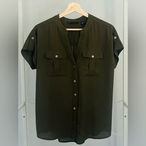 New York & Company Dark Green Short Sleeve Blouse